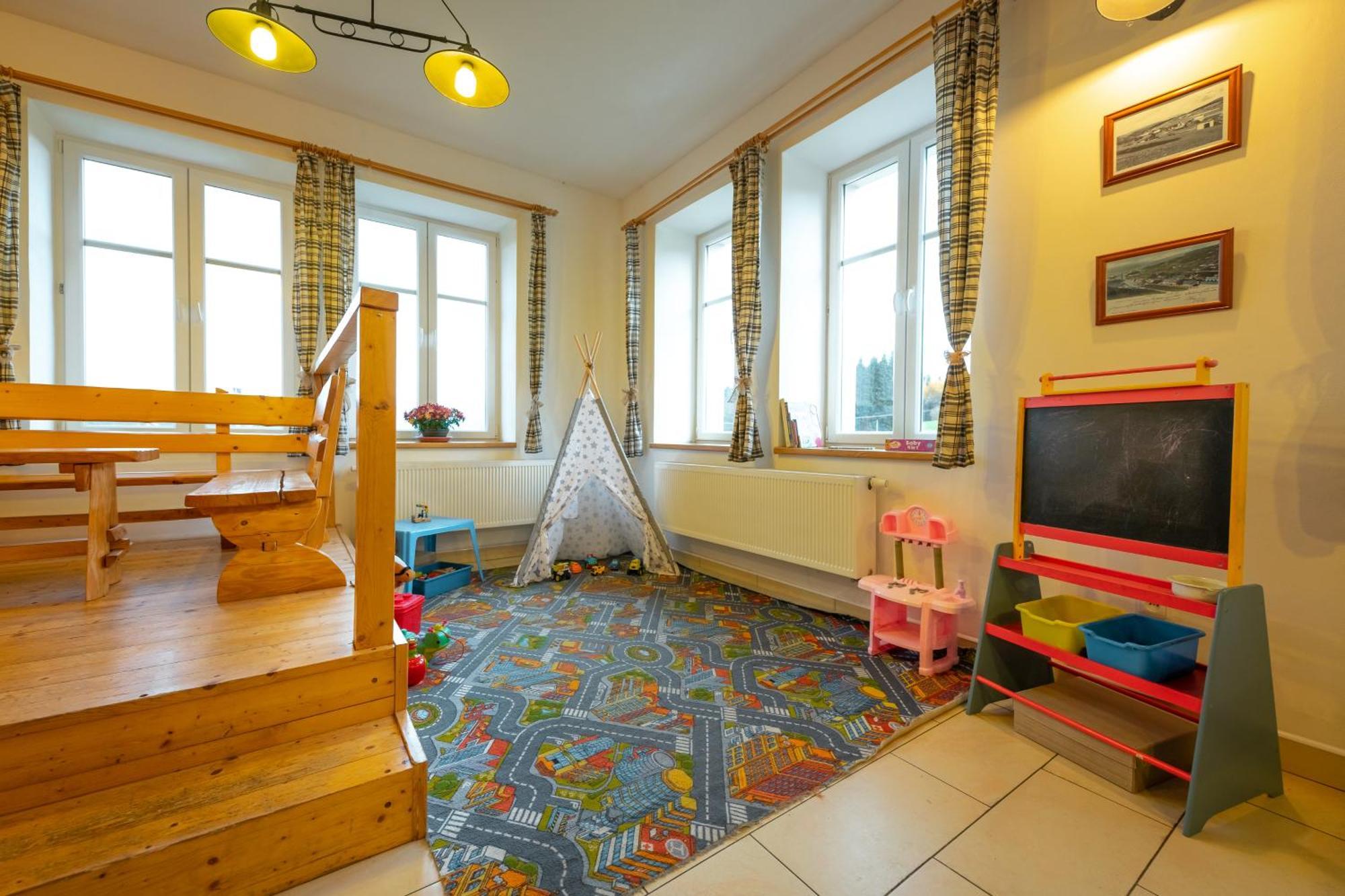 Sokolovna Apartment Kořenov